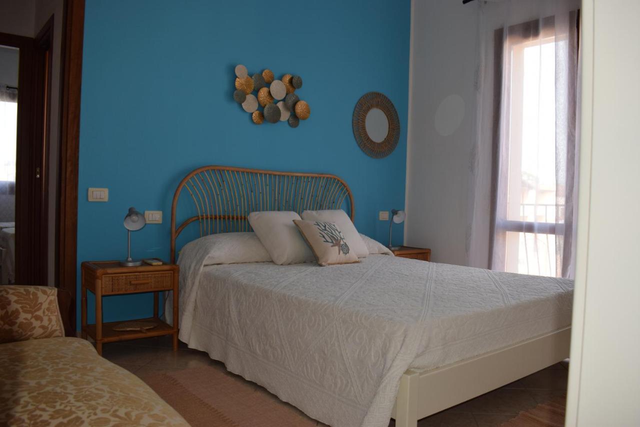 Villa Casa Rosa Dei Venti à Pula Extérieur photo